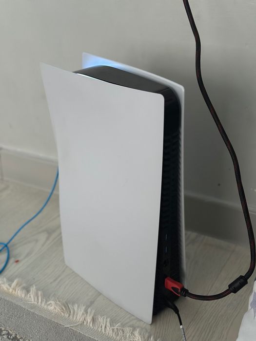 Playstation 5 хорошим состоянием