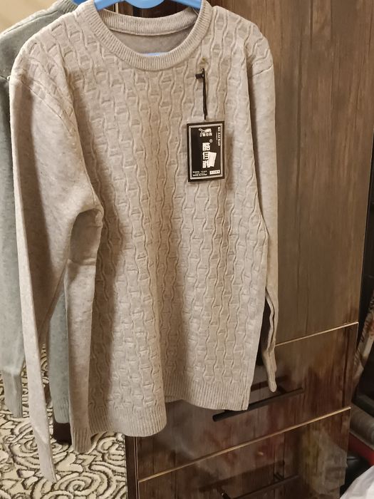 Свитер мужской Продается мужской женфер