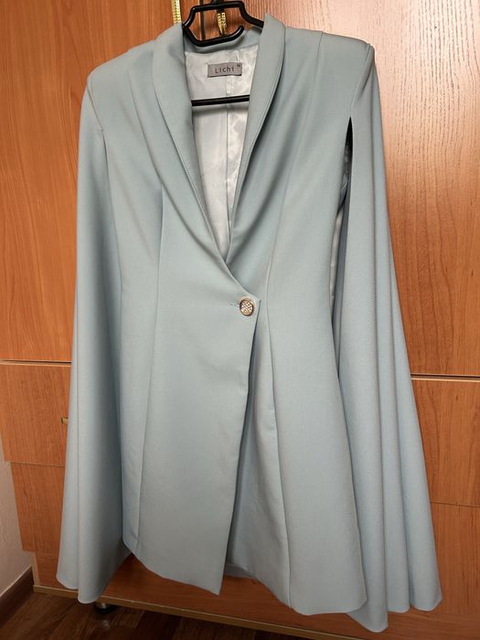 Платье от бренда lichi