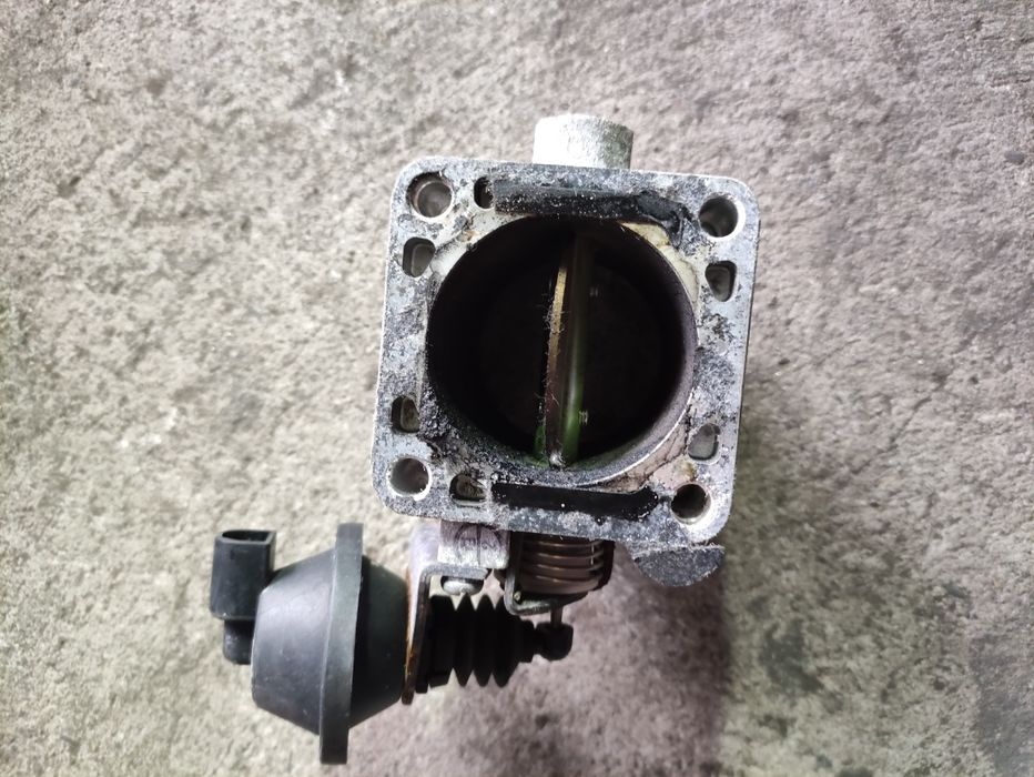 Дросел клапа за Hyundai I30 1.6crdi