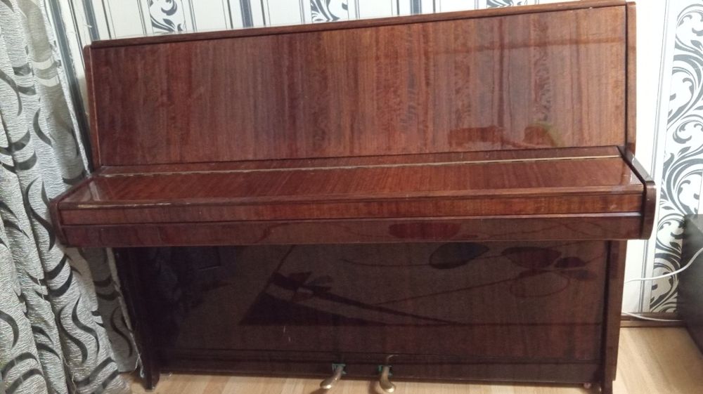 Фортепиано "Rosler"