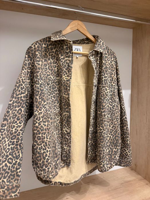 Яке Zara в размер XS