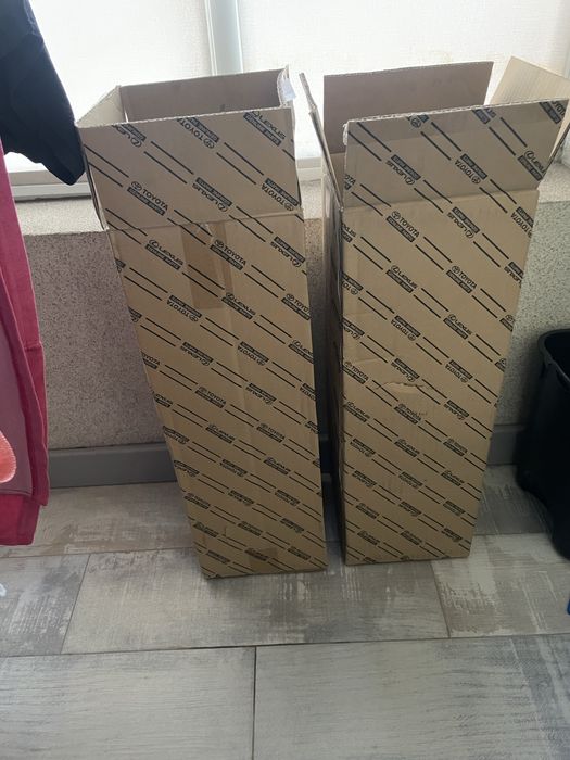 Продаю стойки от lexus es 250 , 2022