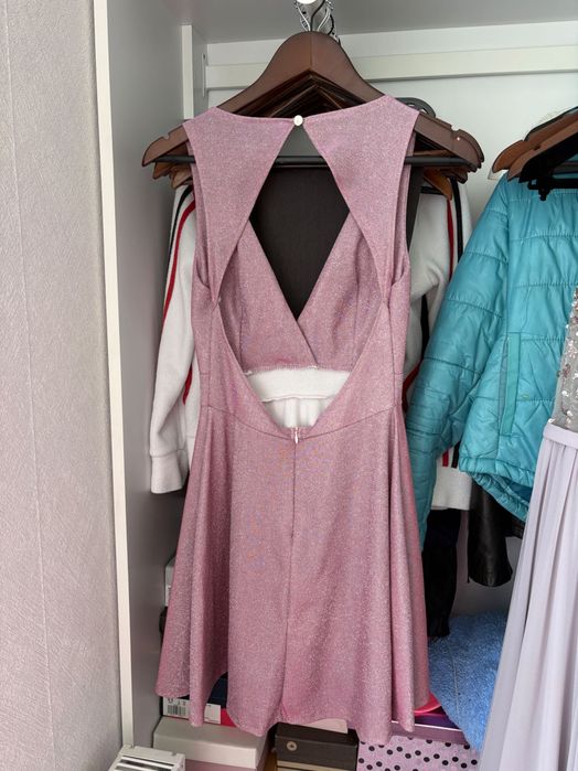 Официална рокля с брокат