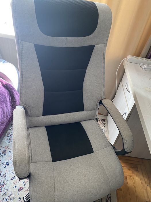 Продам кресло качественное