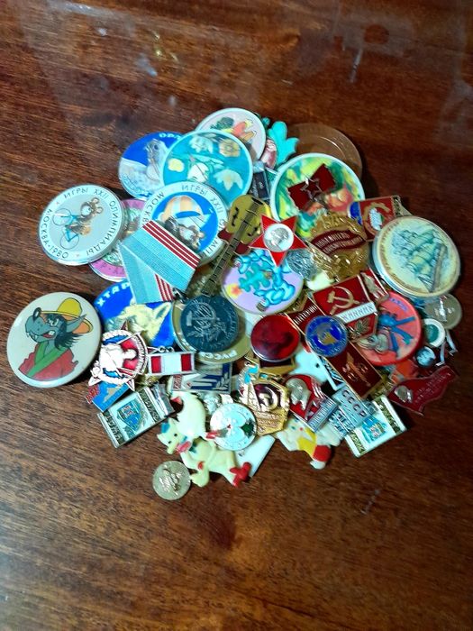 Значки советские.