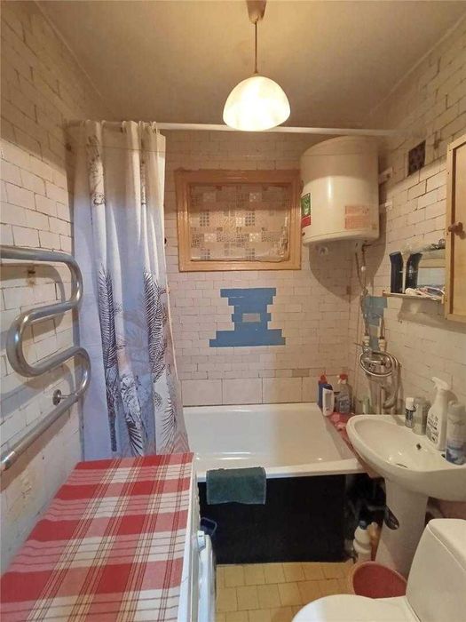 $ продам 2-х комнатную квартиру