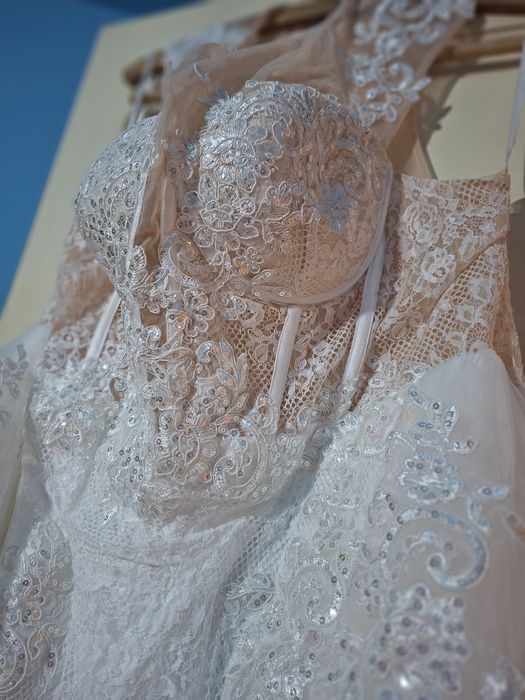 Rochie de mireasa noua