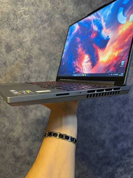 Lenovo LEGION Slim 5 (USA edition)