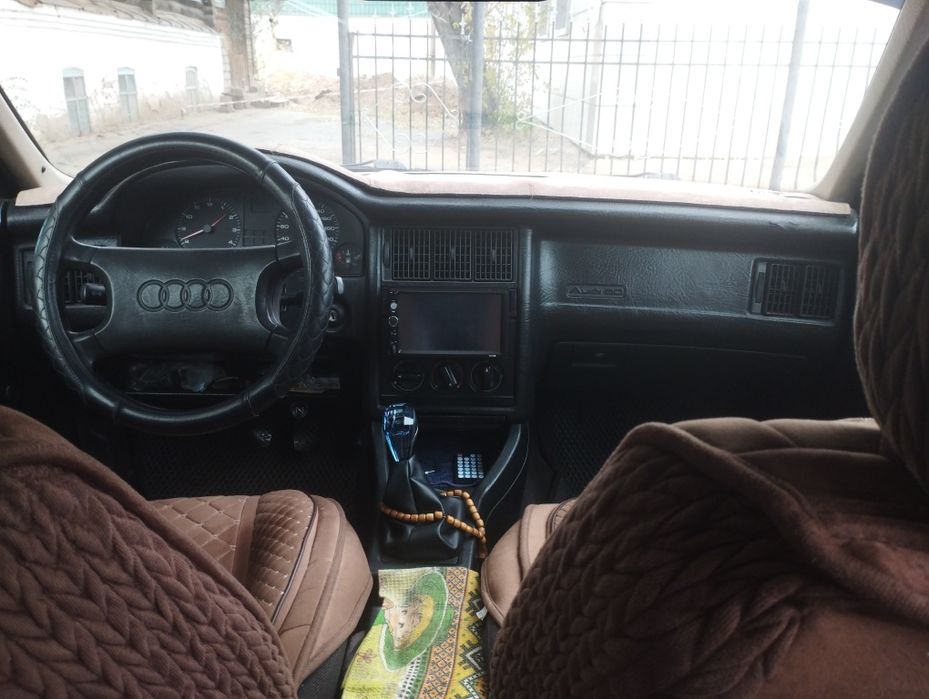 Продам машину  Ауди 80