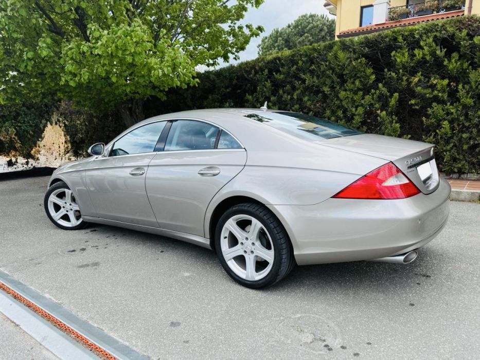 Mercedes CLS 320 - един от малкото, които си струват