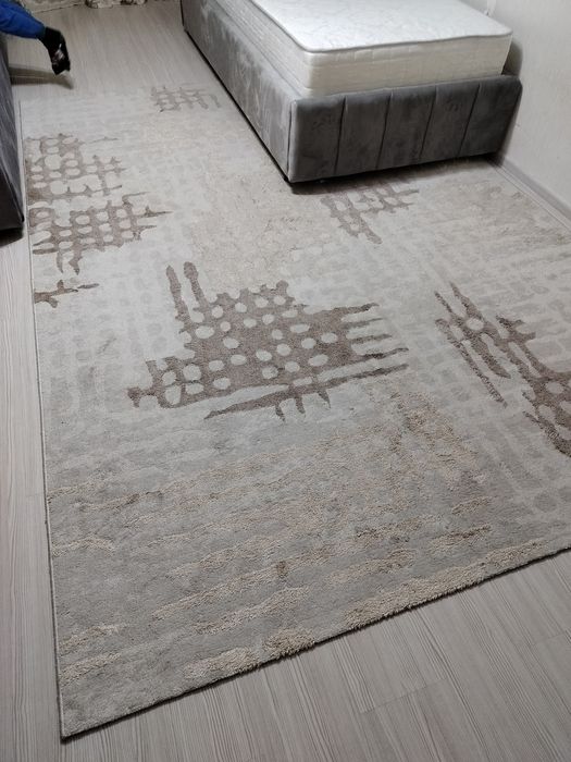 Продам ковёр, размер 2х3!