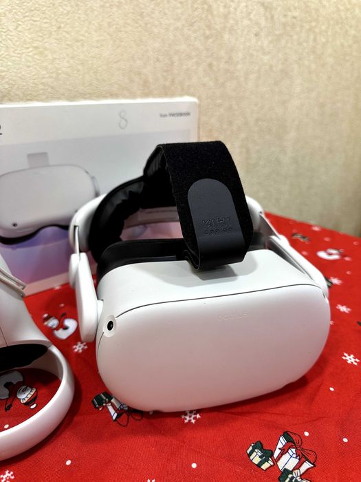 VR Шлем Oculus Quest 2 в Хорошем Состоянии + Ремешок 128 GB Памяти