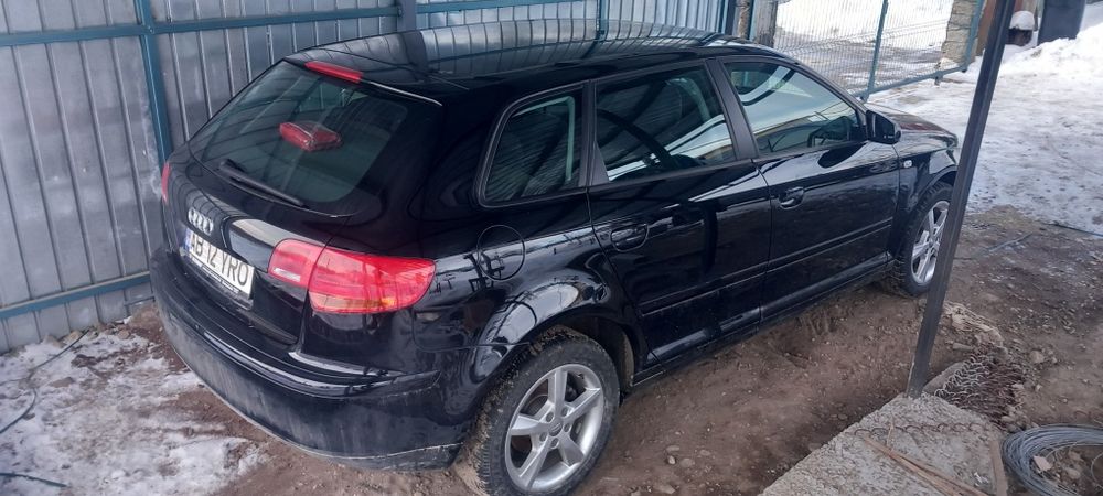 Vind Audi A3 1.6 benzina