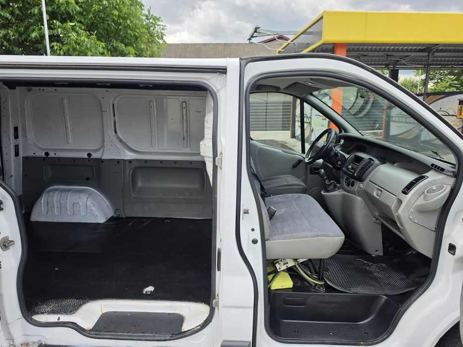 RENAULT Trafic 2009 — imagine 5