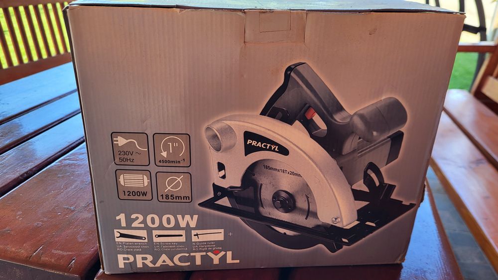 Fierăstrău circular