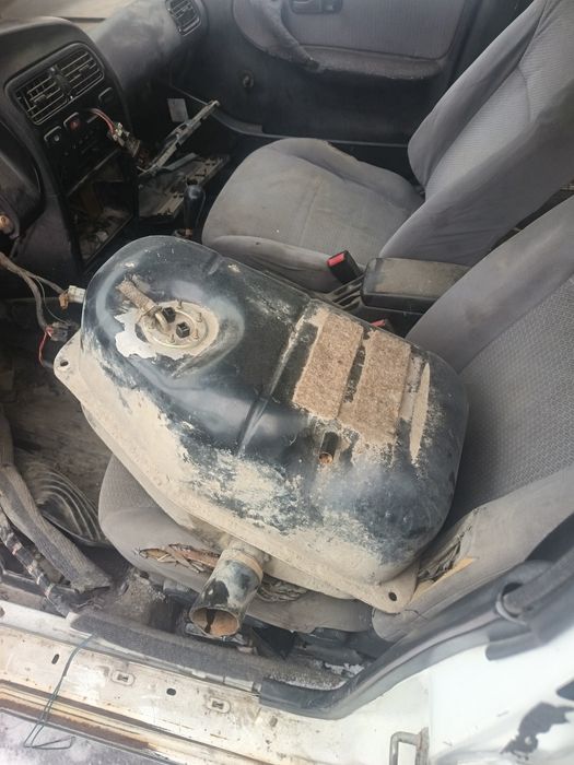 Бензобак ваз 2104