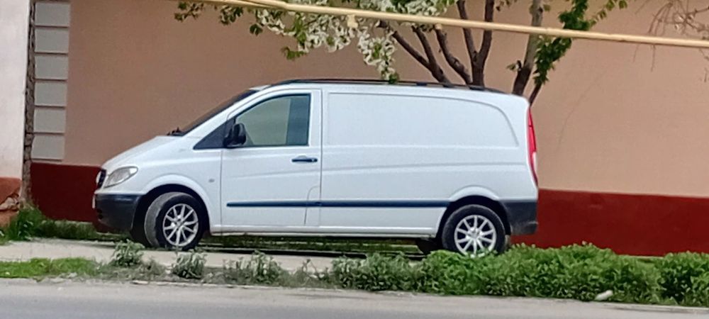 Мерсадес вито  холати идеальний краска тоза