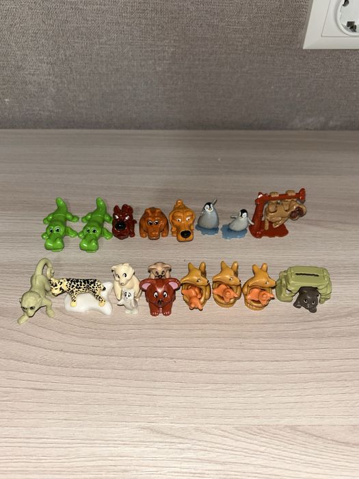 Киндеры игрушки продам