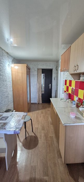 Продам комнату  ДБС 36кв. 4 этаж