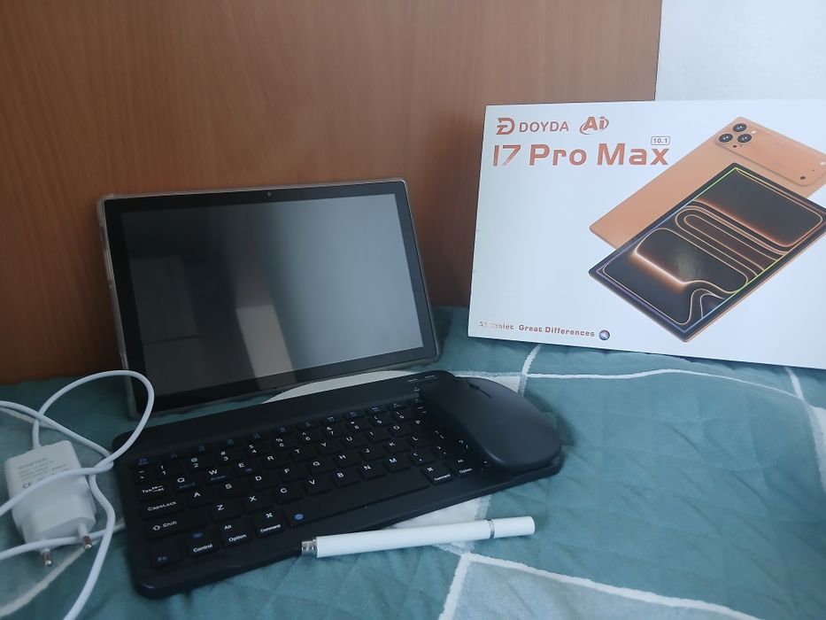 Продам Планшет 17 про макс