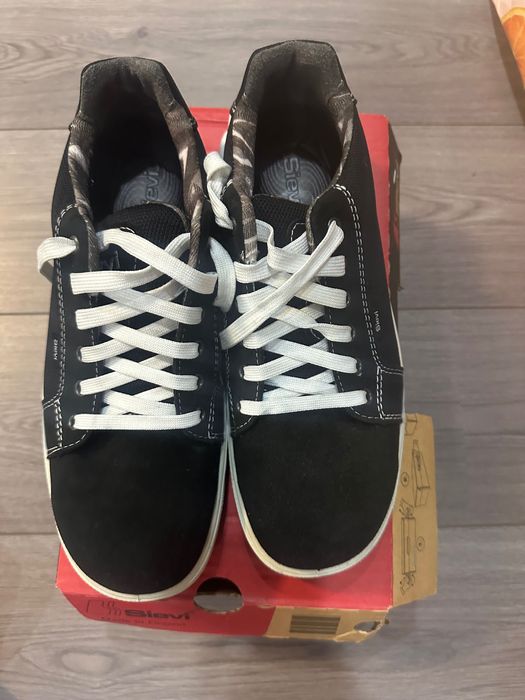 Работни обувки Мascot, Sievi