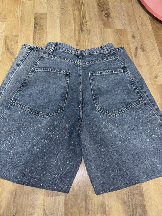 Дънки с камъчета