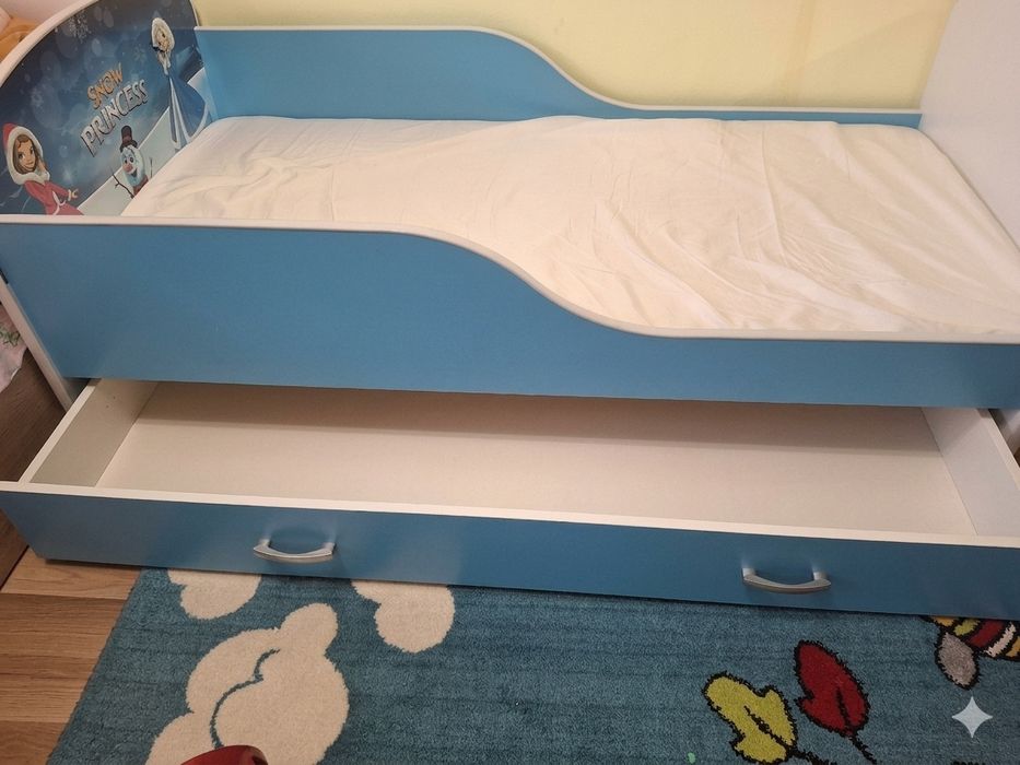 Детско легло на дисни