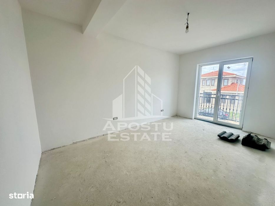 Duplex cu 5 camere in zona benzinariei Eso din Giroc