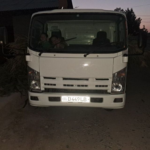 Isuzu ishga tayyor moshin