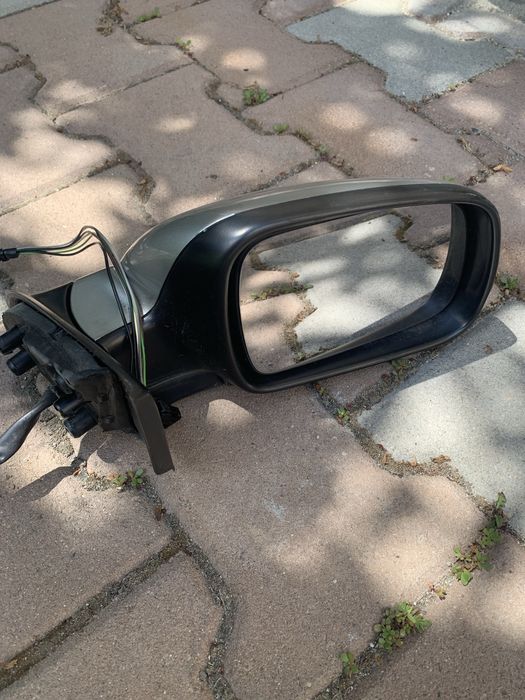 Огледало ляво дясно пежо 307 peugeot 307