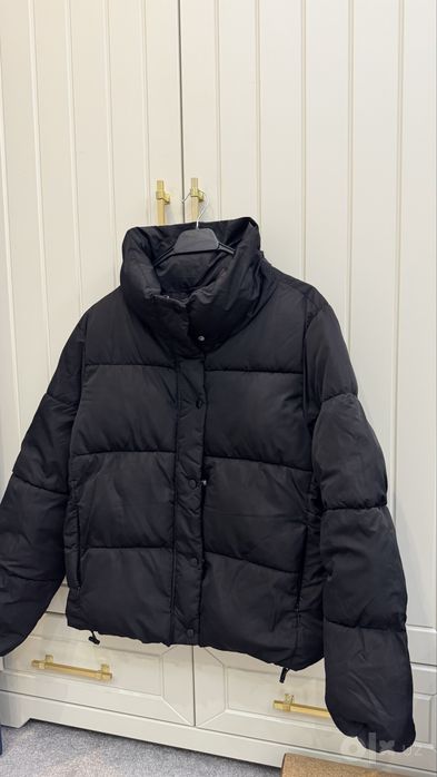 Женская куртка STRADIVARIUS