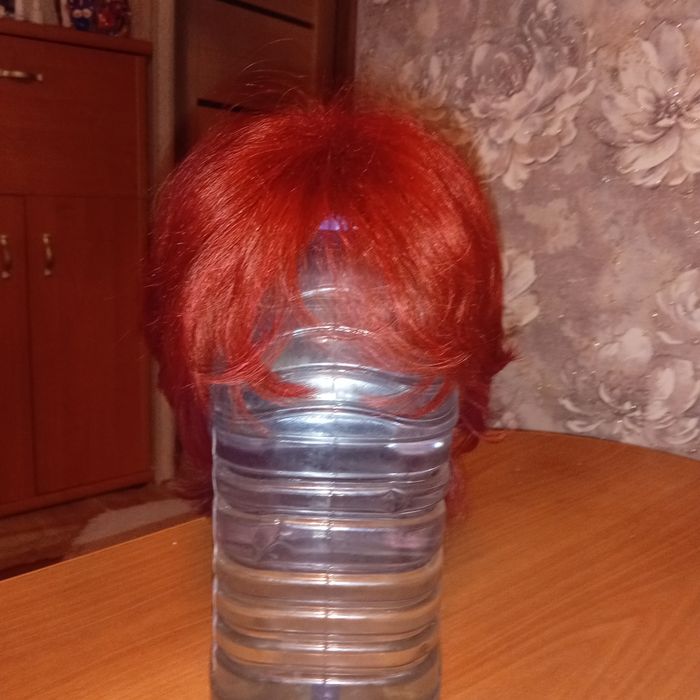 Продам парик в отличном состоянии