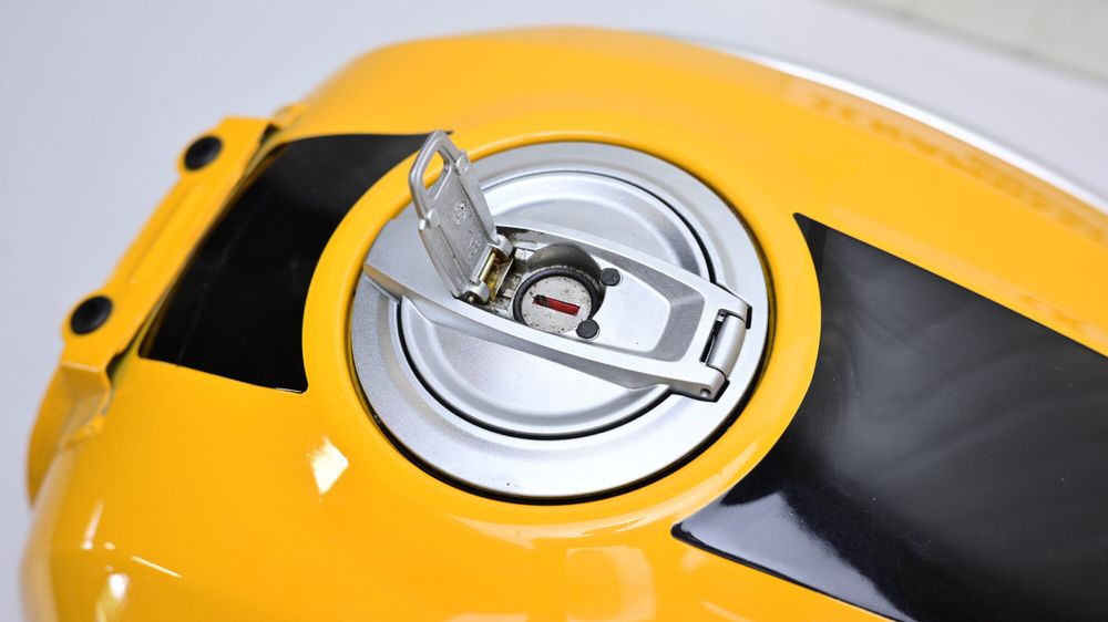 Rezervor Benzina Cu Buson Capac Rezervor Ducati Scrambler 800 2015 -