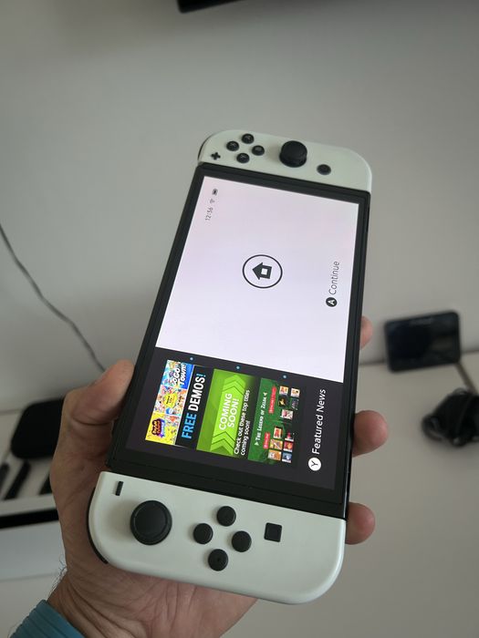 Nintendo Switch OLED