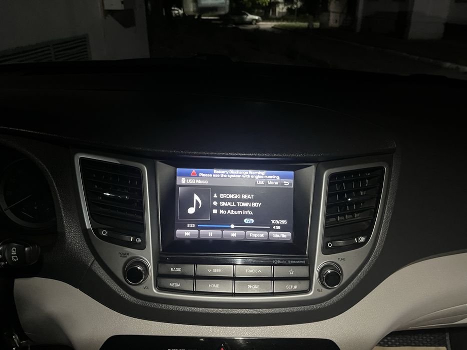 Магнитола туксон 3