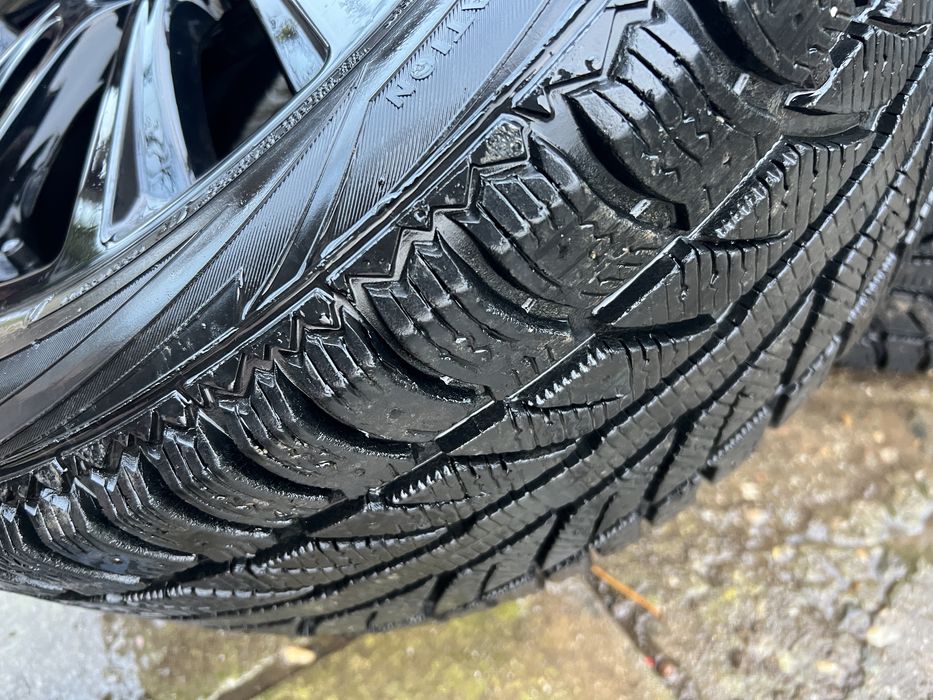 Jante Skoda 3 ORIGINALE.      215/55 r18