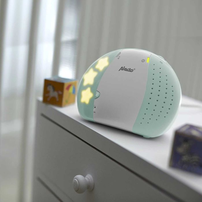 Alecto DBX-85MT - Пълен DECT Eco бебефон, бял/ментово зелен