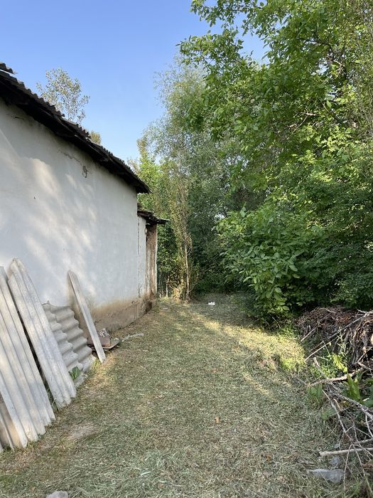 Yer uchastka sotiladi