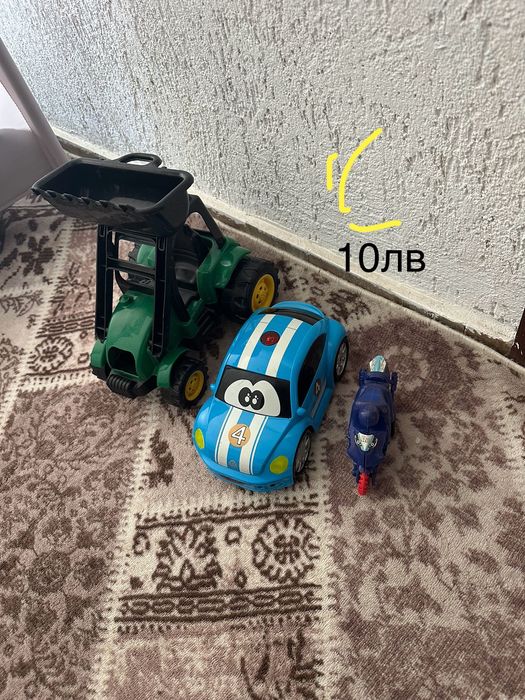 Лотове от играчки