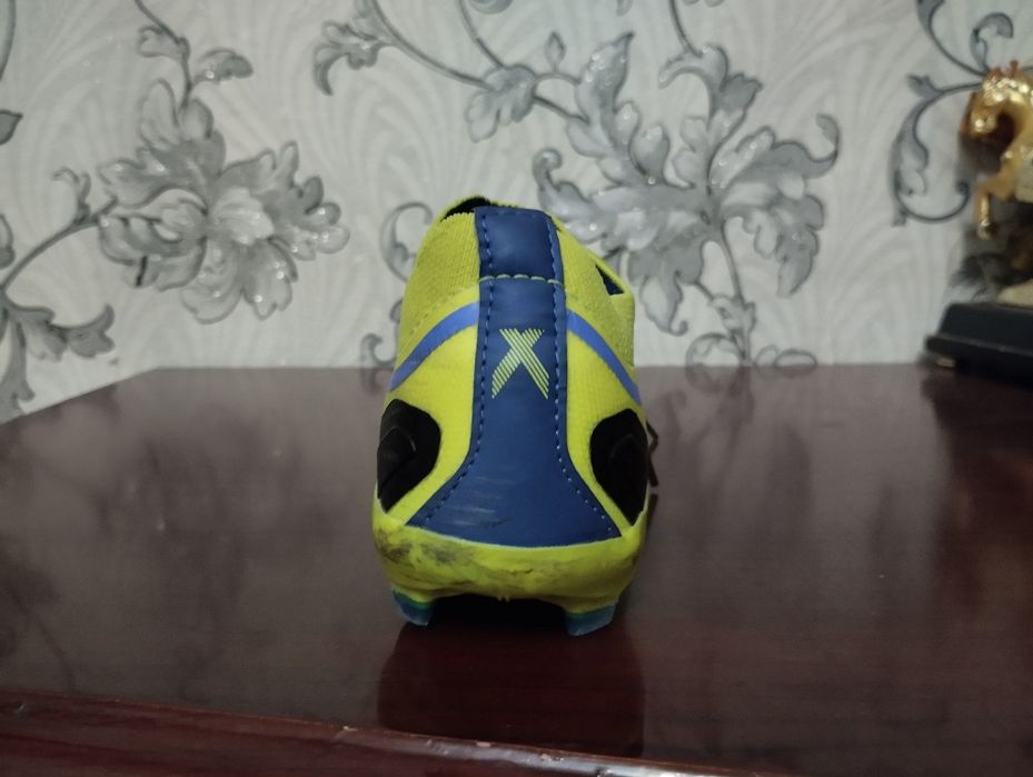 Продаю бутсы Adidas x world cup