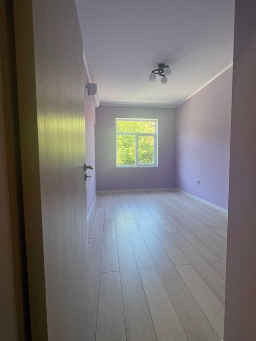 Продава се Четиристаен апартамент в Велинград - 170 кв.м за 530 €/кв.м - Снимка #3