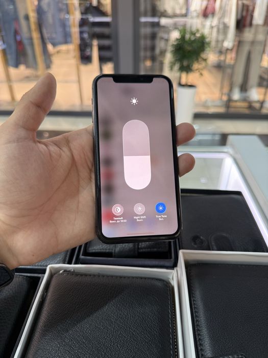 Iphone 11 Pro radnoy