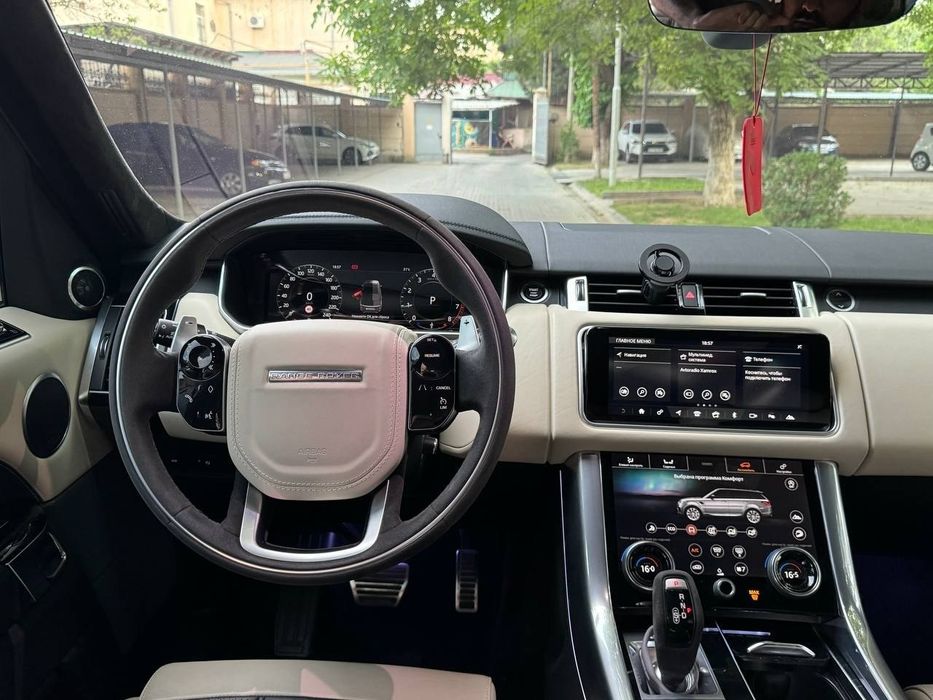 Range rover p400