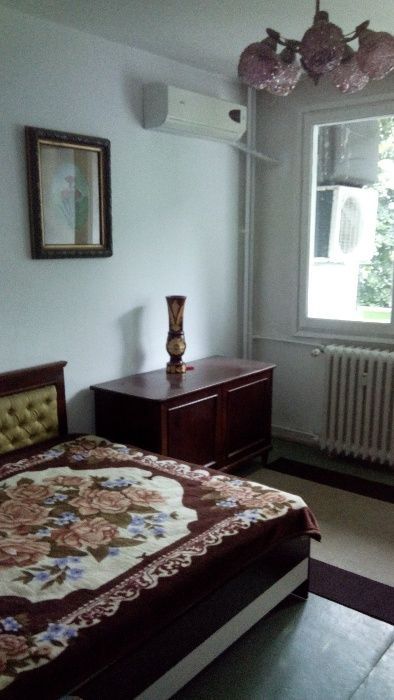 Camere de inchiriat pt studenti sau tineri angajati, in ap cu 3 camere