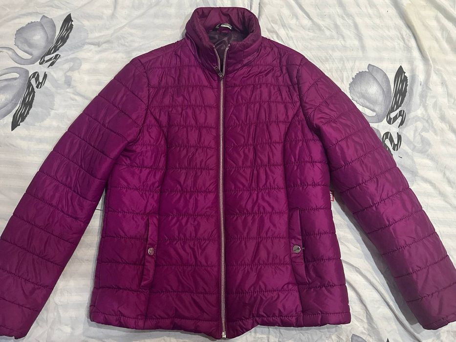 Куртка в хорошем состоянии женская