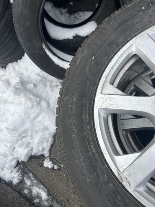 Джанти с гуми Q5 R 17