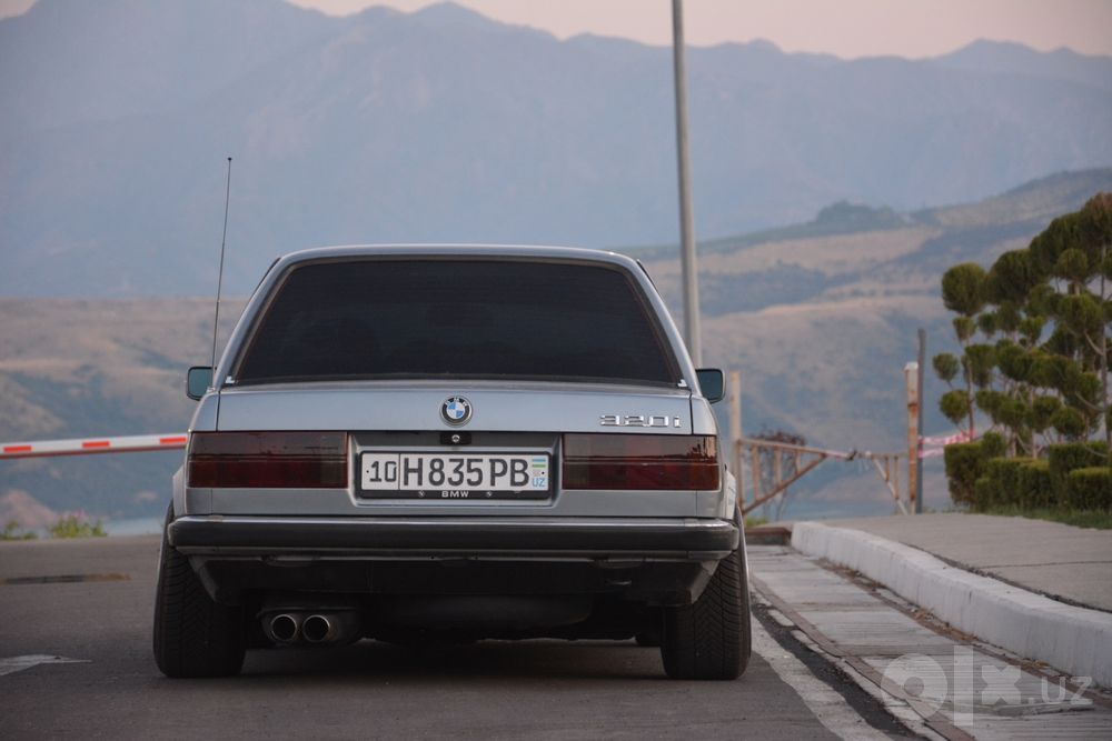 BMW e30 320i, автозвук DB