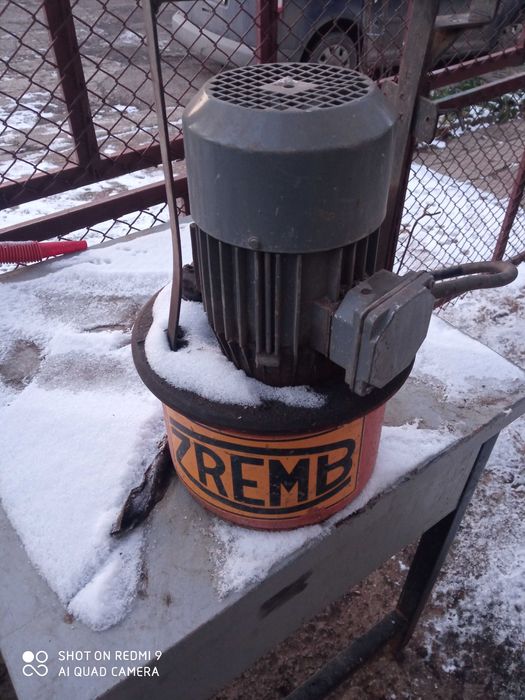 Портативна хидравлична станция