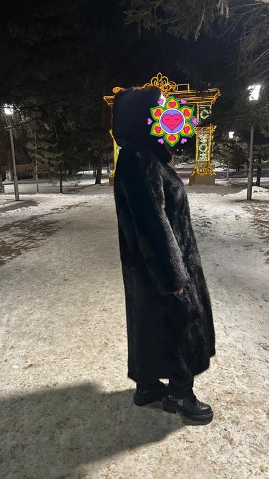 Продам шубу норковую